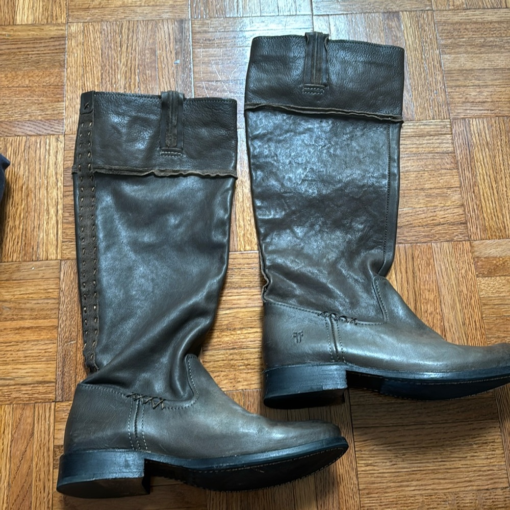 Frye brown boots size 8